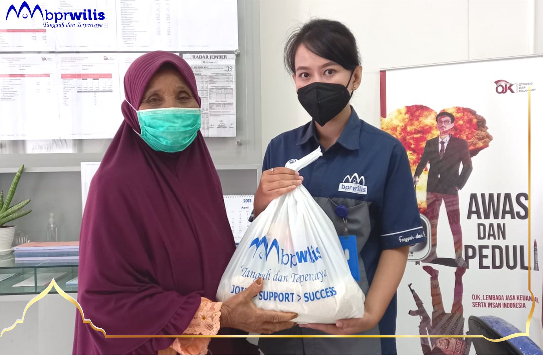 Pembagian zakat Idul Fitri 1443H Kantor Cabang Probolinggo