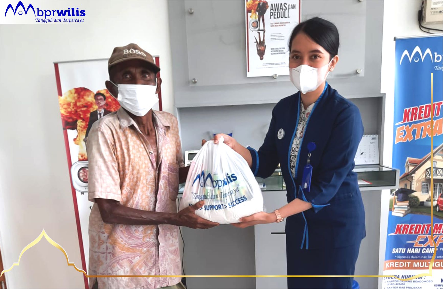 Pembagian zakat Idul Fitri 1443H Kantor Cabang Bondowoso