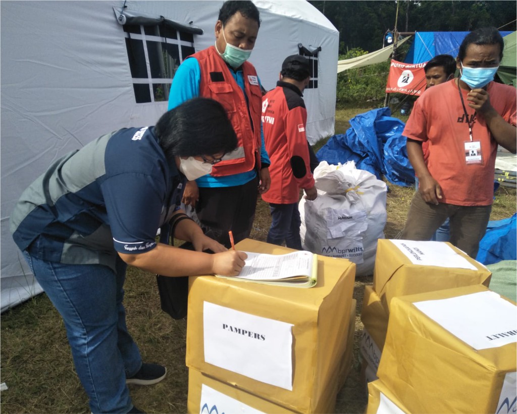 BPR Wilis Peduli Korban Erupsi Semeru