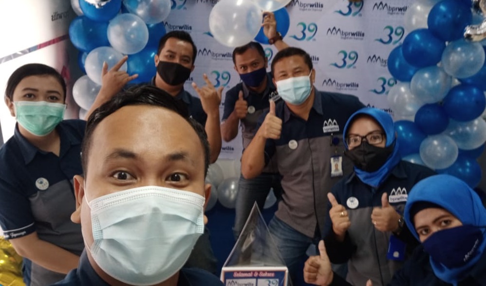 Tim Kantor Cabang Jember dalam HUT BPR Cinde Wilis Ke-39