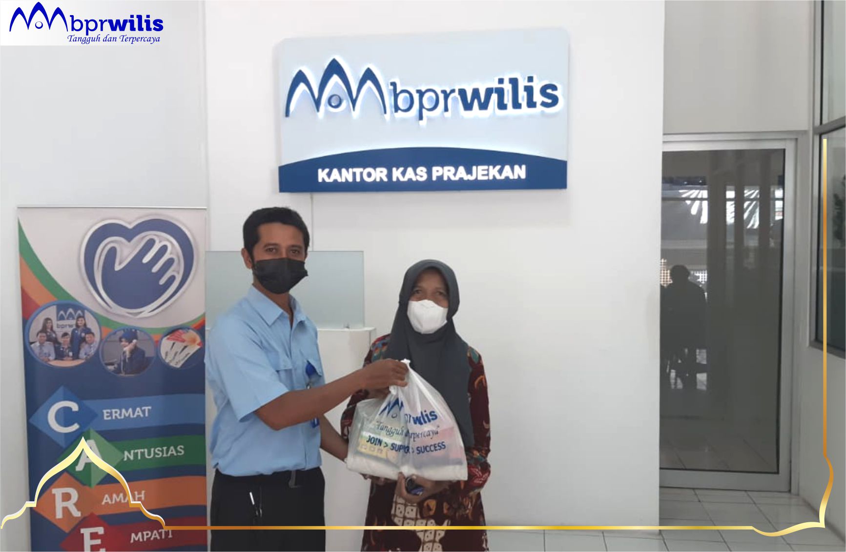 Pembagian zakat Idul Fitri 1443H Kantor Cabang Bondowoso