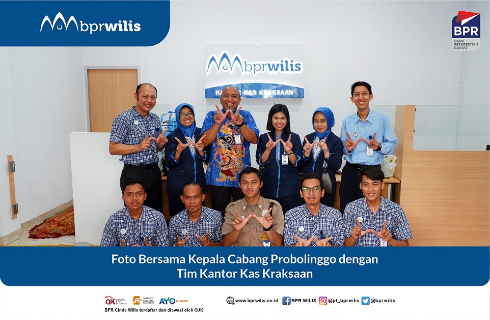 Foto Bersama Tim Kantor Kas Kraksaan